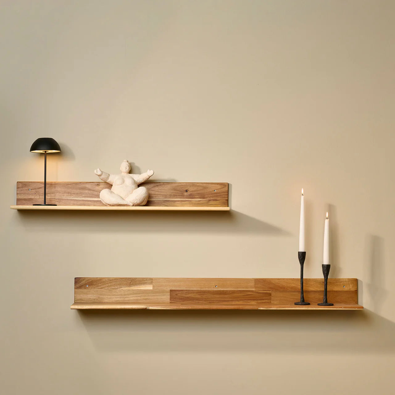 Auri Akazienholzregal